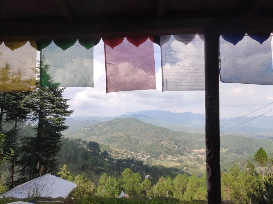 알모라 Little Himalayan Abode 빌라 외부 사진